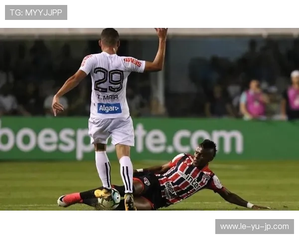 圣保罗本季保级步伐放缓 勇夺胜利仍难掩防线隐忧